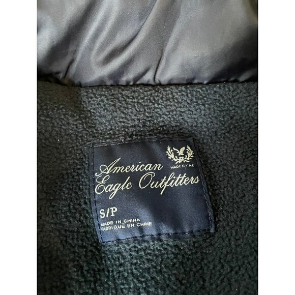 AMERICAN EAGLE OUTFITTER PUFFY NAVY BLUE SLEEVES VEST SIZE SMALL MENS Or WOMEN - Picture 3 of 6